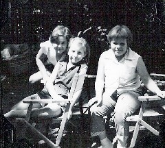 Pam Poole; Ann Bennett; Sue